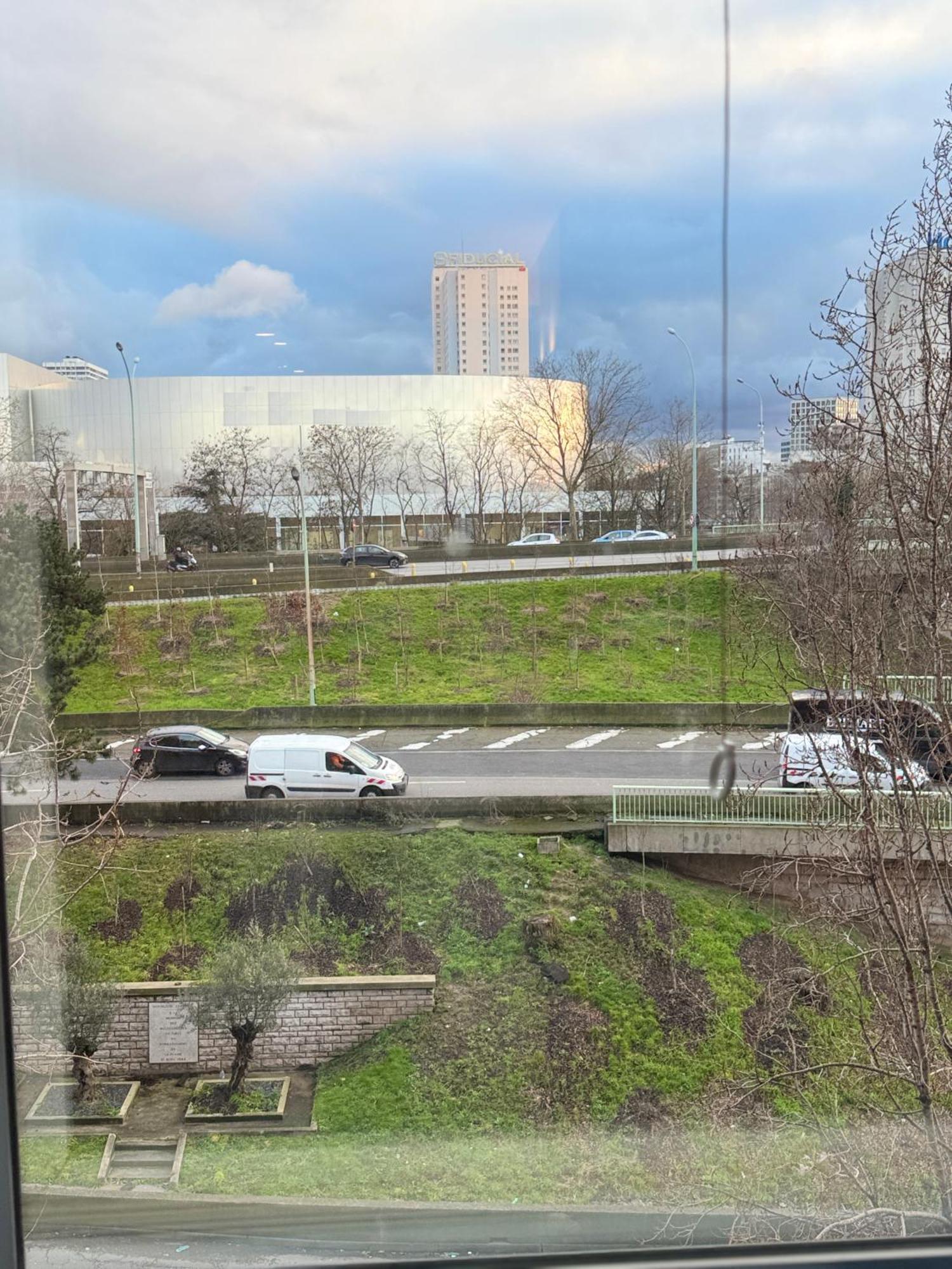 Ibis Budget Paris Porte De La Chapelle - Arena 외부 사진